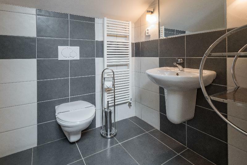 פראג Hotel Ostruvek מראה חיצוני תמונה