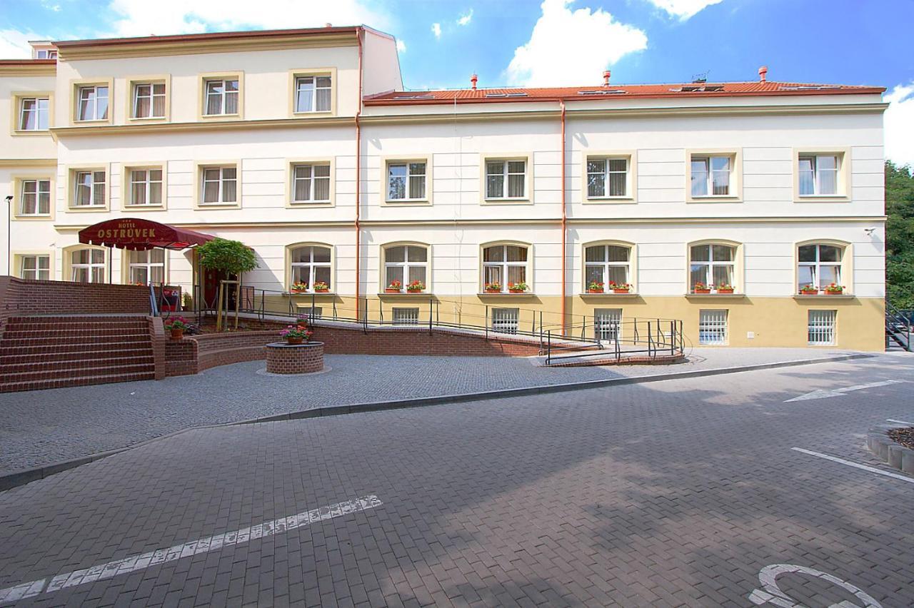 פראג Hotel Ostruvek מראה חיצוני תמונה